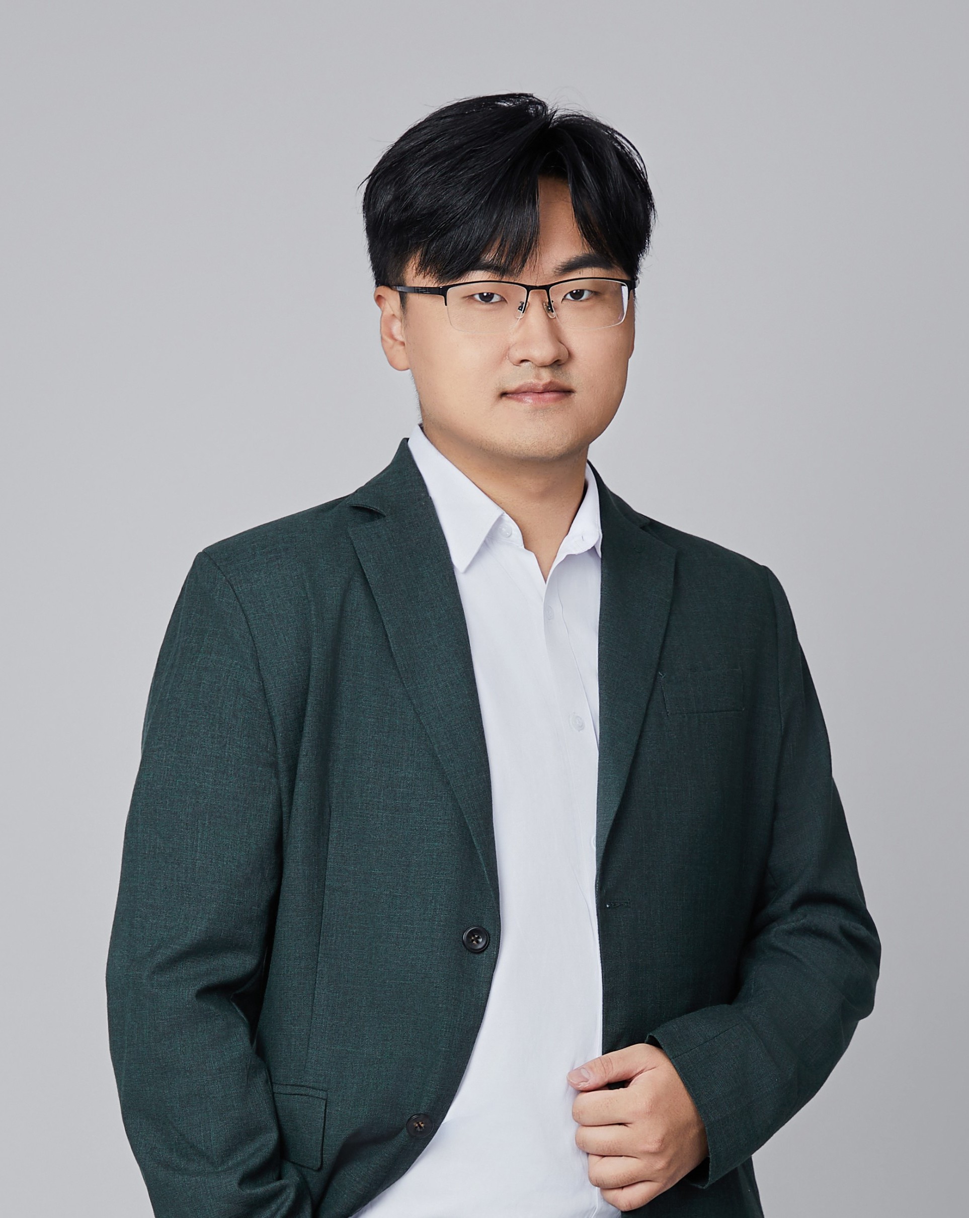 Portrait of Jiahua Sun
